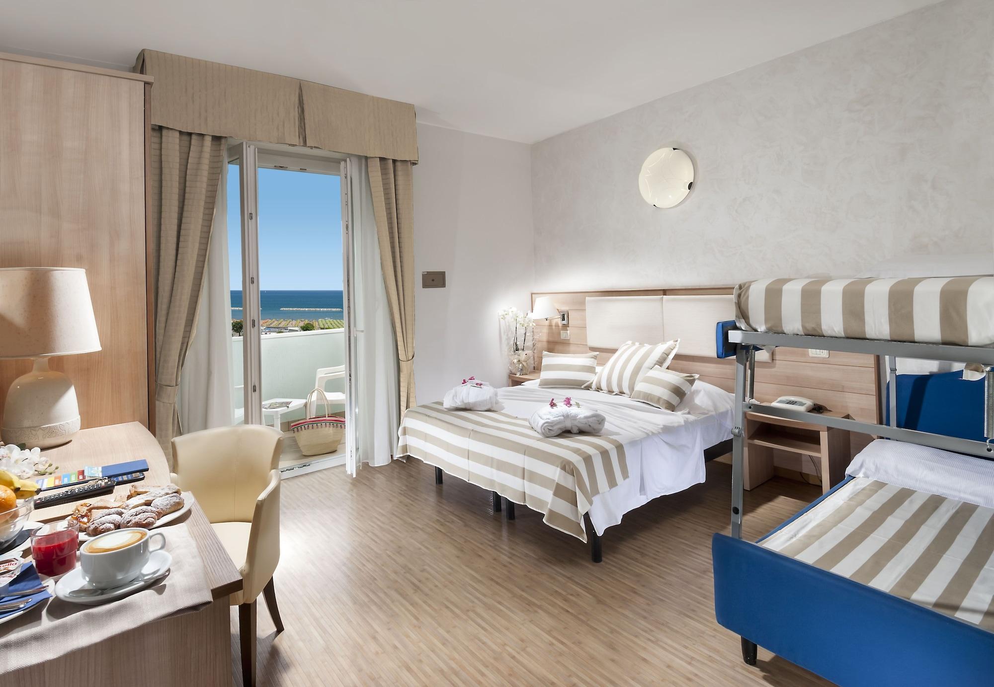 Hotel Losanna غابيتّشي ماري المظهر الخارجي الصورة