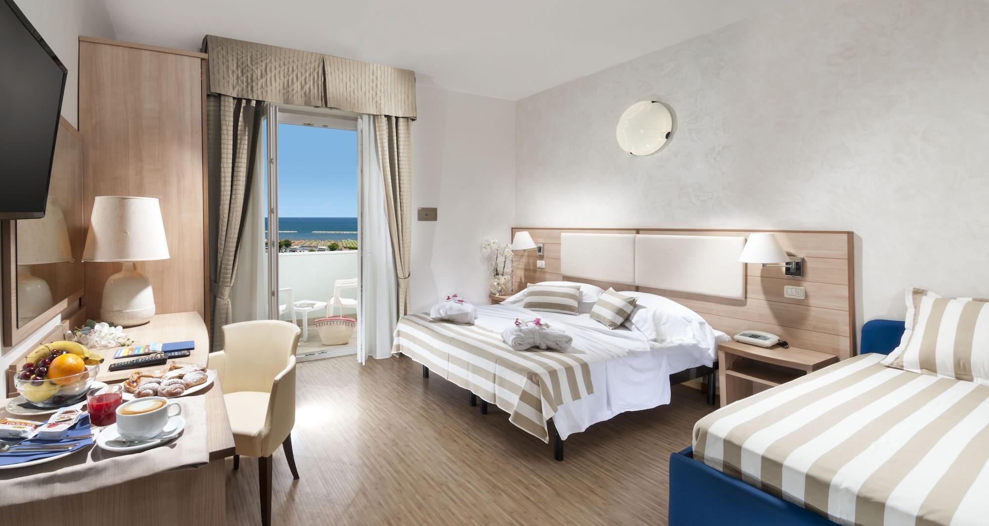 Hotel Losanna غابيتّشي ماري المظهر الخارجي الصورة