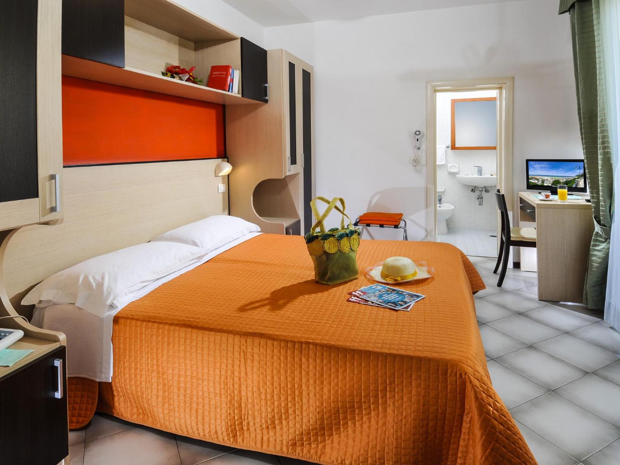 Hotel Losanna غابيتّشي ماري المظهر الخارجي الصورة