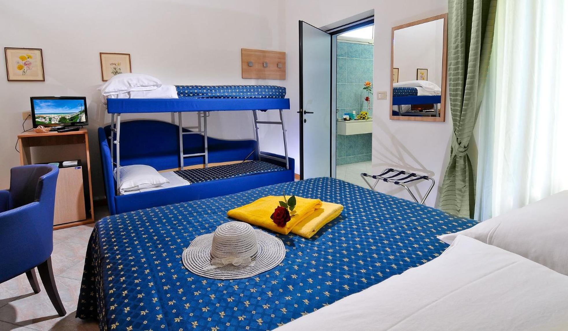 Hotel Losanna غابيتّشي ماري المظهر الخارجي الصورة
