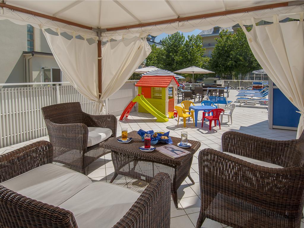 Hotel Losanna غابيتّشي ماري المظهر الخارجي الصورة