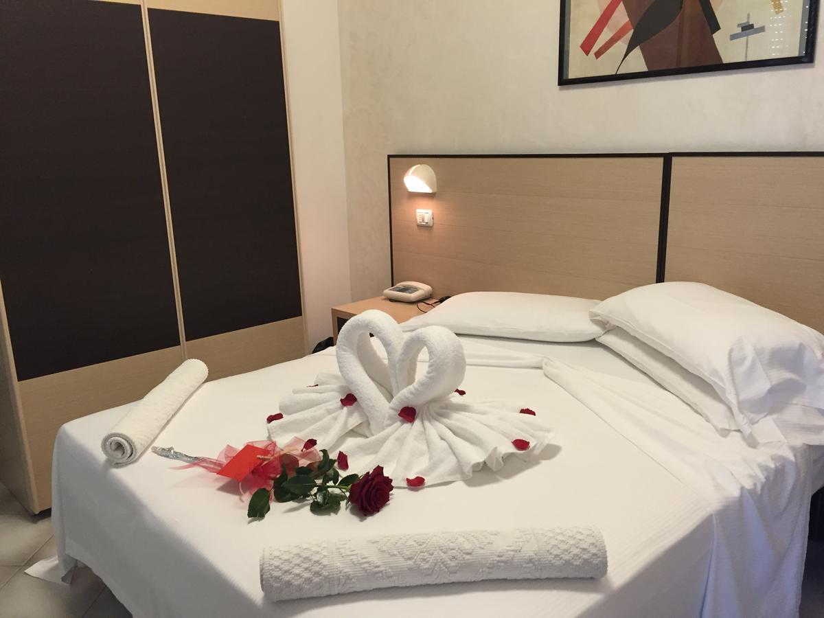Hotel Losanna غابيتّشي ماري المظهر الخارجي الصورة