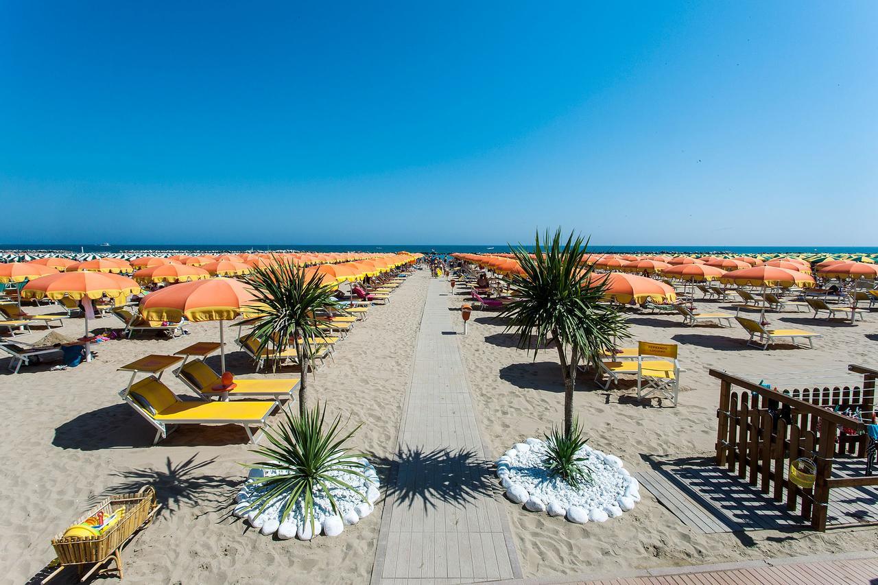 Hotel Losanna غابيتّشي ماري المظهر الخارجي الصورة