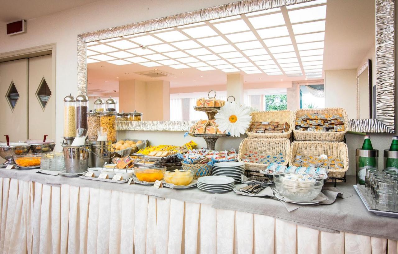 Hotel Losanna غابيتّشي ماري المظهر الخارجي الصورة