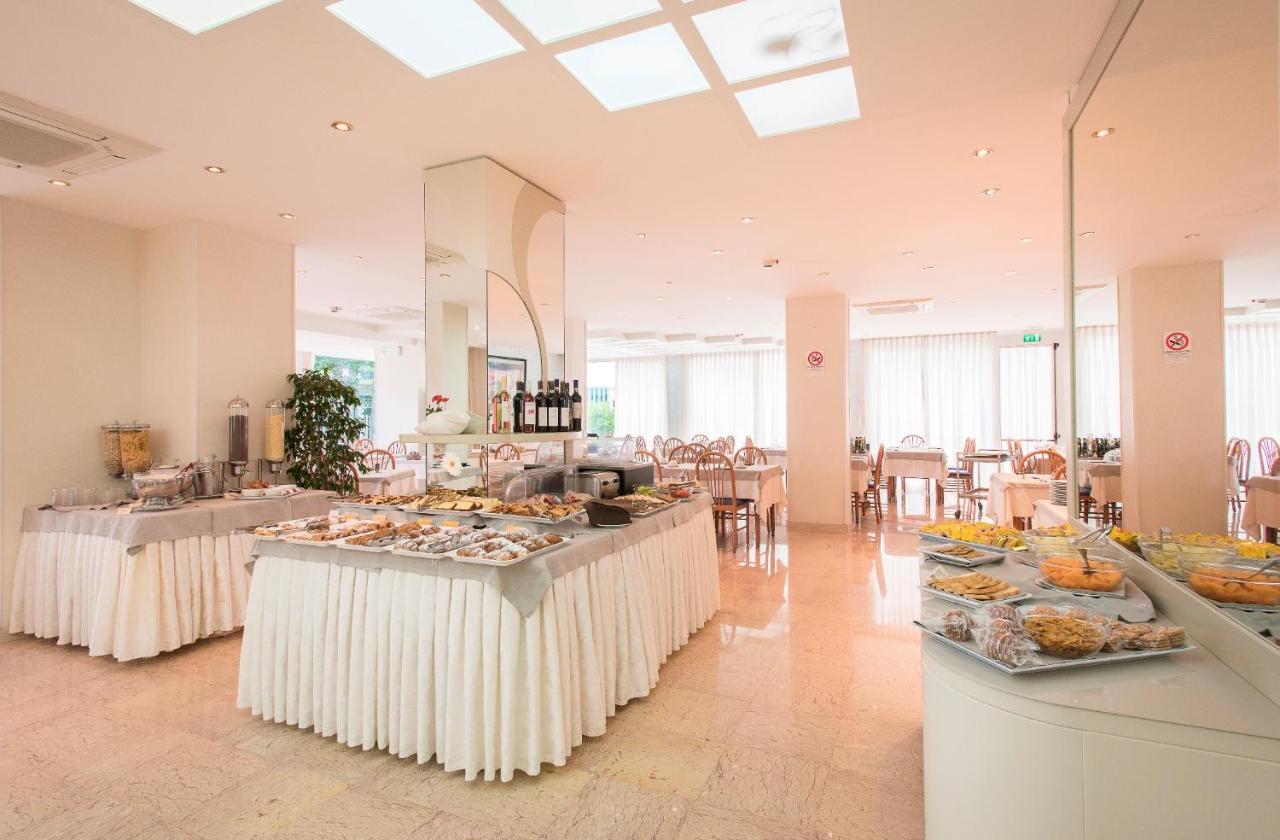 Hotel Losanna غابيتّشي ماري المظهر الخارجي الصورة
